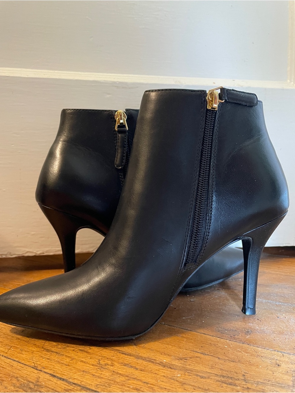 Nine West Black Leather Pointed Ankle Booties with Gold Zipper